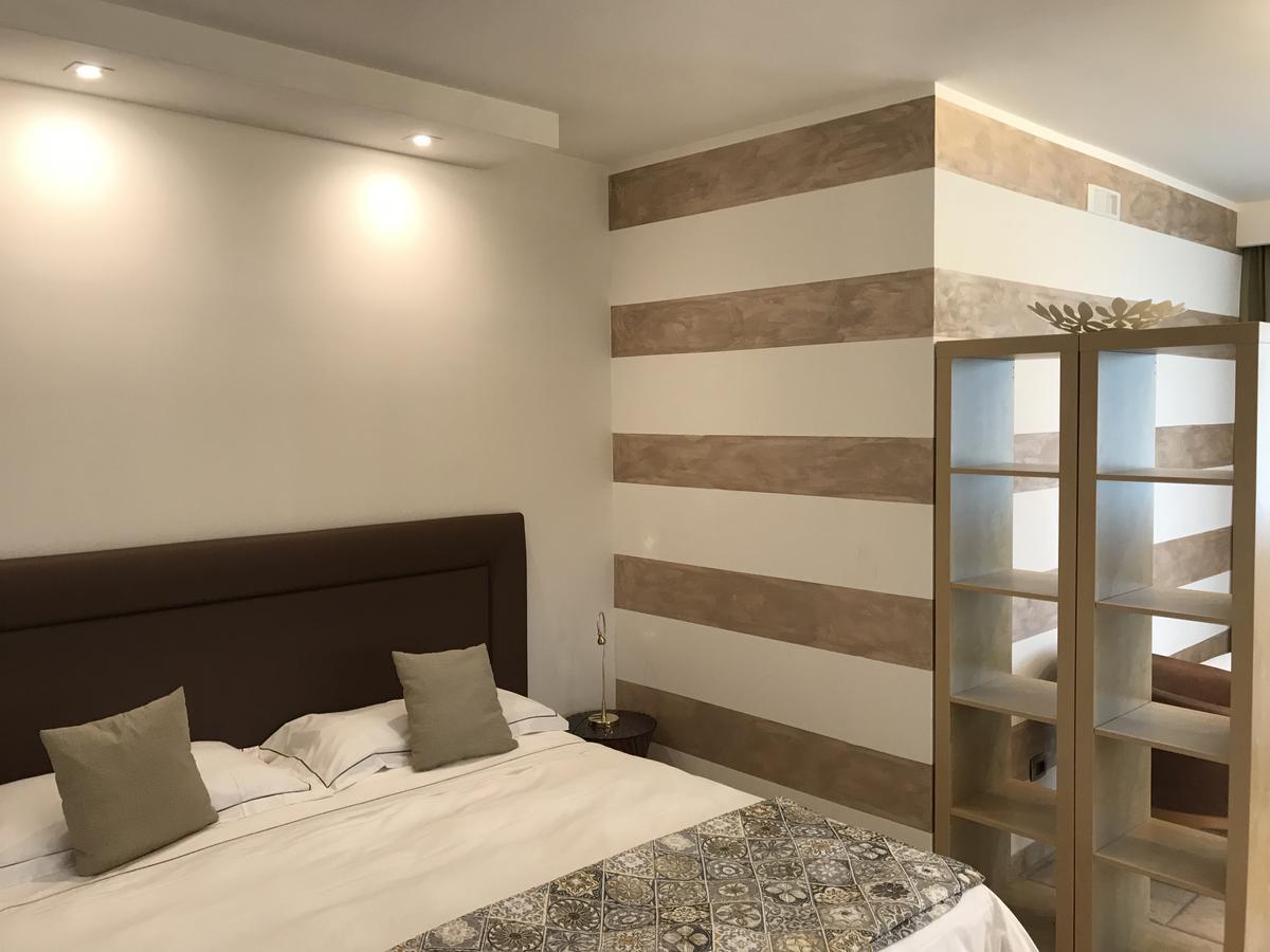 Carone Suite-Charme&Pool Polignano a Mare Exterior foto